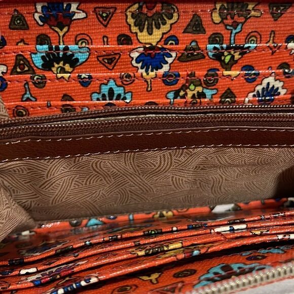 Sakroots Elephant Print Zip Around Wallet - Picture 10 of 16